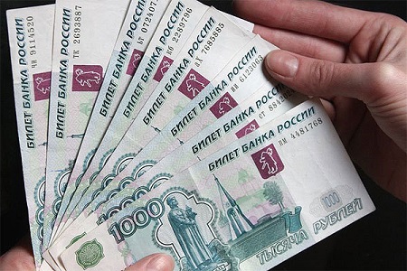 Минимальный размер оплаты труда вырос на 411 рублей