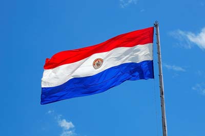 Отставка президента Парагвая побудила соседей отозвать послов