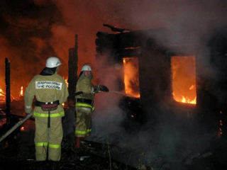 В Хакасии в огне погибли три человека