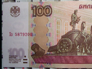 В Хакасии должница попала за решетку за 100-рублевый штраф 