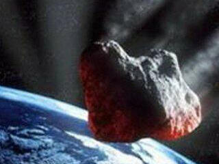 К Земле несется неуправляемый астероид