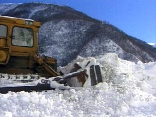 Три снежные лавины сошли на трассе "Красноярск - Абакан - Кызыл - госграница"