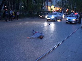 Житель Хакасии умер под колесами ВАЗа с пьяным за рулем