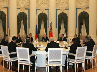 Представители РусГидро приняли участие в заседаниях комитетов "Большой энергетической восьмерки"