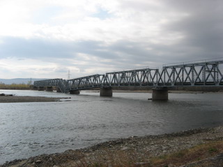 В Хакасии на место обрушившегося моста  направили спецтехнику (фото)