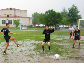 В Усть-Абакане прошли игры по мини-футболу