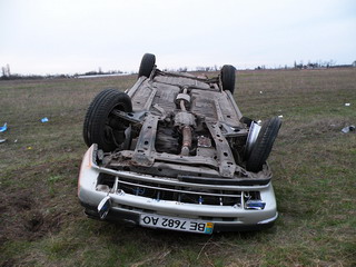 В Хакасии водитель и четыре пассажира иномарки получили тяжелые травмы