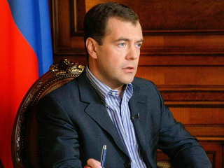 Дмитрий Медведев отметил спортивные проекты Хакасии