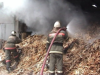 Пять пожаров произошло за выходные в Хакасии