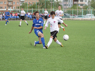 Хакасские футболисты сыграли с командой Красноярска и Ачинска