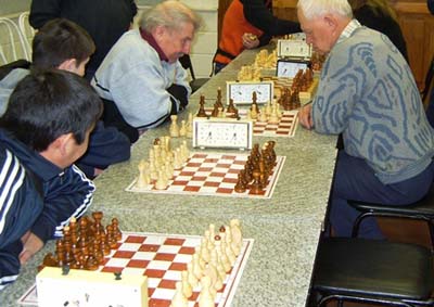 В Усть-Абакане прошел шахматно-шашечный турнир среди лиц с ограниченными физическими возможностями