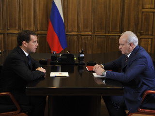 Дмитрий Медведев похвалил Хакасию за успехи в экономике (видео)