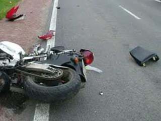 В Хакасии пьяный мотоциклист врезался в ВАЗ