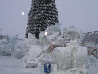  В столице Хакасии начинается возведение снежных городков