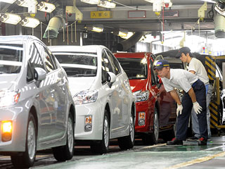 За месяц Япония недопроизвела 500 тыс. автомобилей