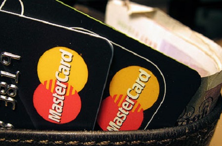 Платежная система "Mastercard" будет работать в России по-новому