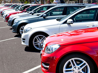 Продажи новых автомобилей за 6 месяцев в России выросли на 56%