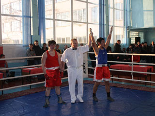 В Хакасии завершилось первенство республики по боксу (фото)