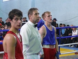 Усть-абаканские боксёры выиграли 7 медалей на межрегиональном турнире