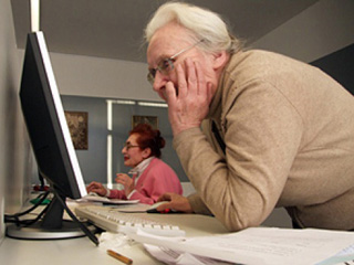 В Хакасии пожилых людей обучат компьютерной грамотности