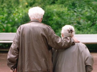 Пенсионный возраст в России будут увеличивать поэтапно 