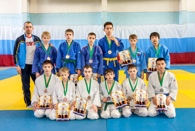 14 наград завоевали дзюдоисты из Хакасии на региональном турнире в Минусинске