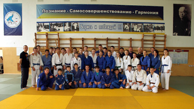 Валерий Денщиков поздравил хакасских дзюдоистов с успешным выступлением на международном турнире