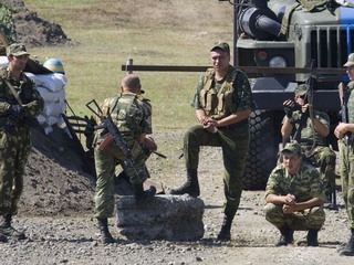 Россия отправит войска на два курильских острова