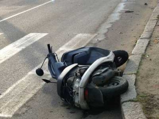 В Абакане пьяный водитель мокика сбил пешеходов