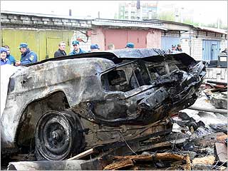 В Абакане сгорели три  гаража и авто