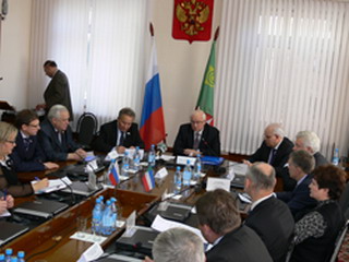  Комиссия Госдумы встречается с руководством СШГЭС