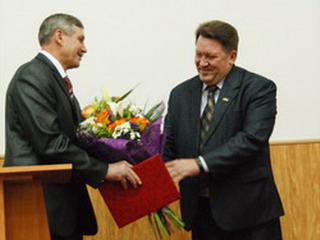 Василий Белоногов официально вступил в должность мэра Черногорска