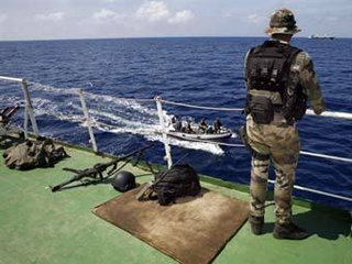Французы взяли в плен сомалийских пиратов