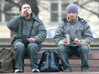 Штраф за распитие пива в общественных местах вырастет до 5 тыс. рублей