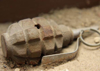В Хакасии дети нашли в песочнице гранату