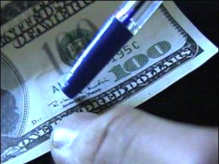 В Хакасии обнаружены фальшивые доллары