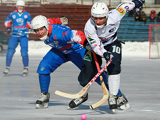 В Усть-Абакане в субботу открывается хоккейный сезон