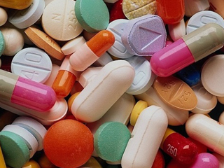 В Хакасии 6-летняя девочка отравилась таблетками