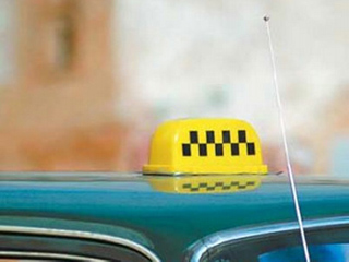 В Хакасии жестоко избили и ограбили водителя такси