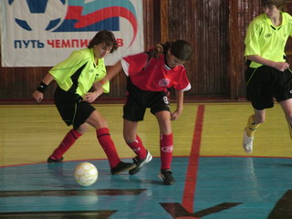 В Абакане стартует открытый чемпионат по мини-футболу среди женщин