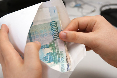 Виктор Зимин: «С января текущего года заработная плата в секторе бизнеса должна стать официальной»