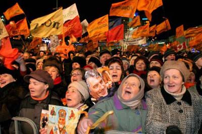 "Контрреволюция" в Госдуме: оранжевые настроения будет отслеживать спецсовет