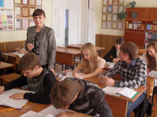 В Хакасии увеличат зарплаты учителей