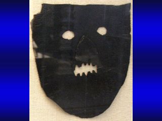 В Новгороде нашли древнюю языческую маску