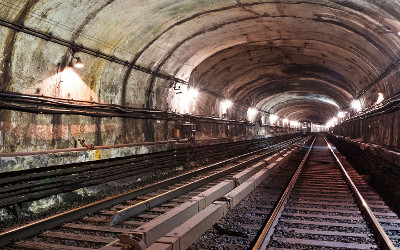 По делу об аварии в московском метро задержаны двое работников 