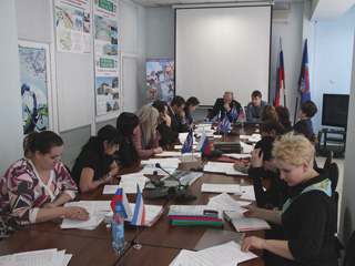 В Хакасии определили план работы с молодежью на 2011 год