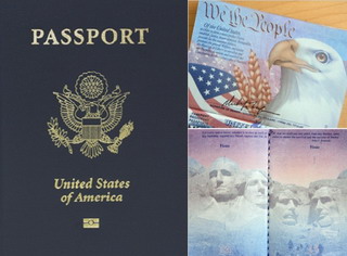 США оставят слова "мать" и "отец" в паспортных бланках 