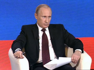  Путин призвал "Единую Россию" думать о людях 