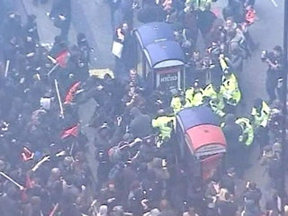 Радикалы разгромили центр Лондона