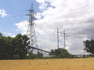В Хакасии воры обрезали 150 м проводов электросвязи